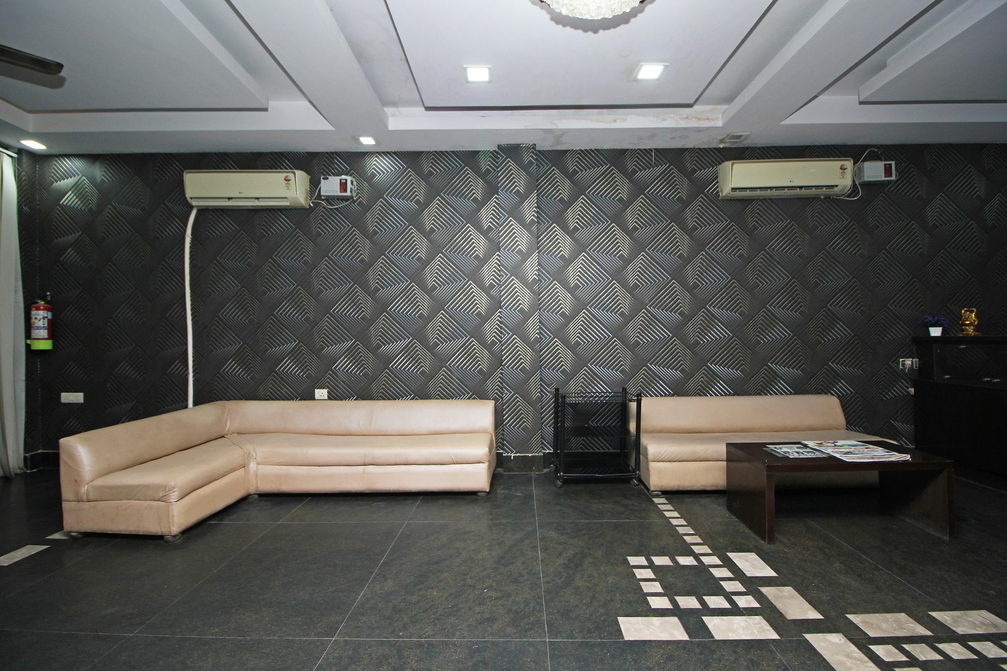 Oyo 9030 Hotel Delhi Airport Plaza New Delhi Exterior foto